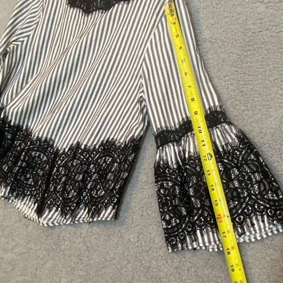 Zara Woman Striped Top Lace Overlay Size Large Black & White Bell Sleeves - Picture 14 of 16